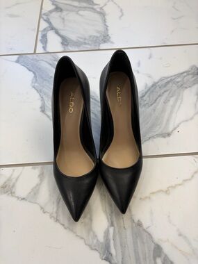 ALDO Black Pointed-Toe Leather Pumps
